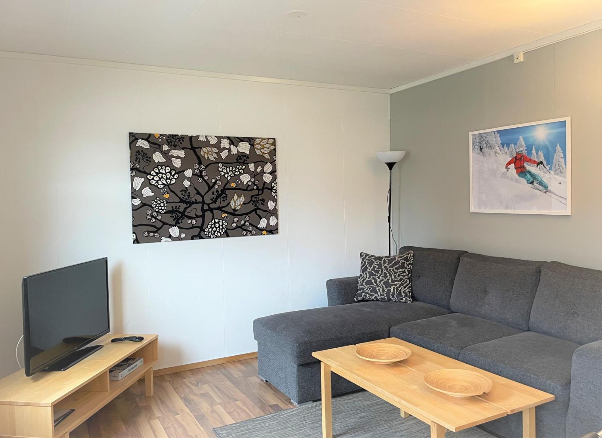 Lassiebyn 10 Entire Apartment With Parking & Kitchen Branäs エクステリア 写真