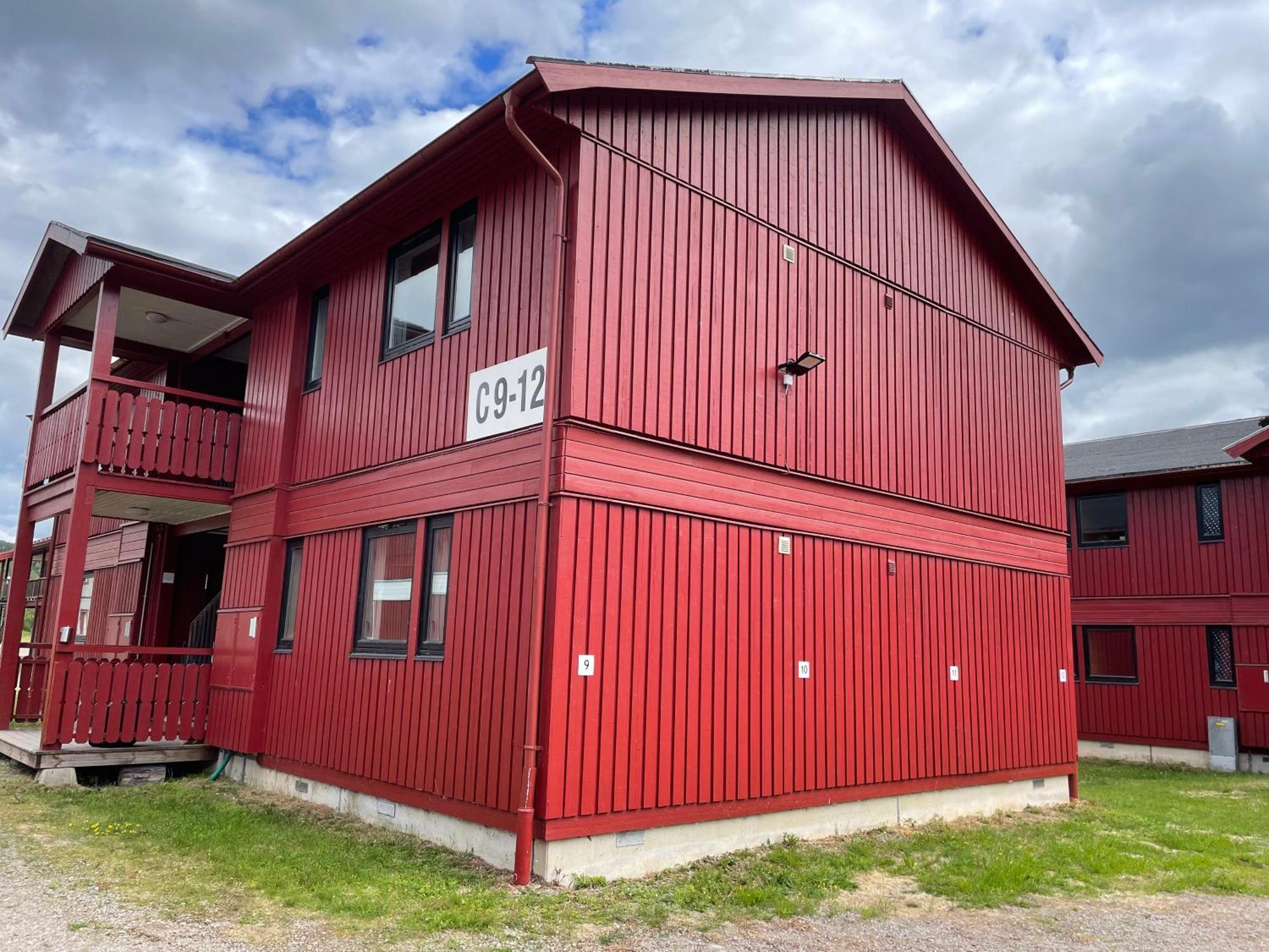 Lassiebyn 10 Entire Apartment With Parking & Kitchen Branäs エクステリア 写真