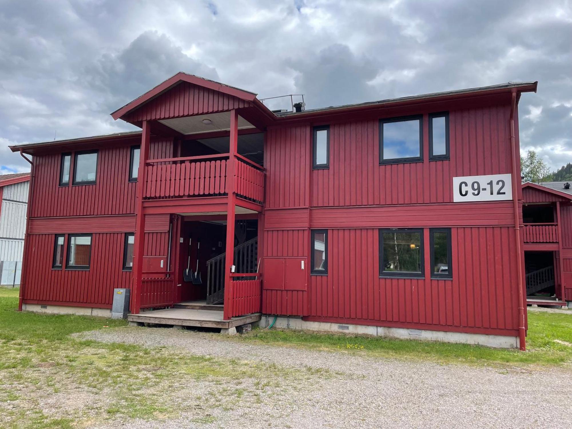 Lassiebyn 10 Entire Apartment With Parking & Kitchen Branäs エクステリア 写真